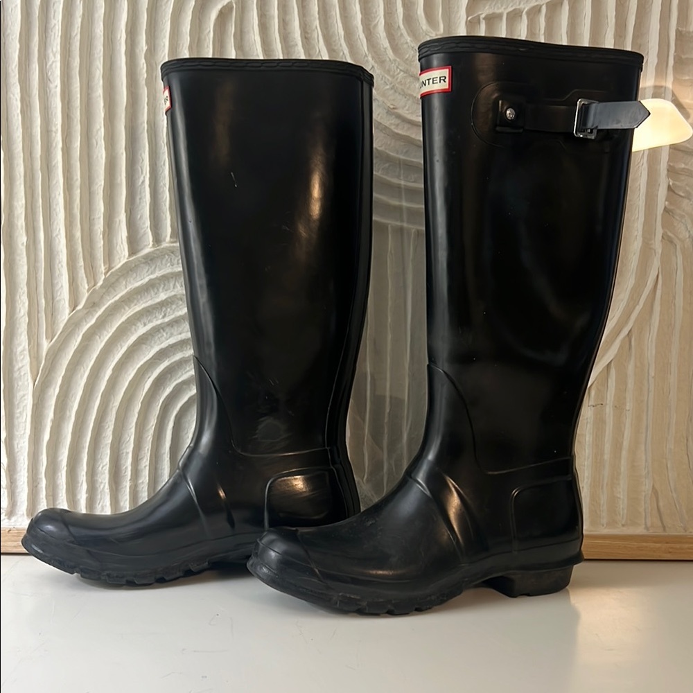 Hunter Black Tall Rain Boots